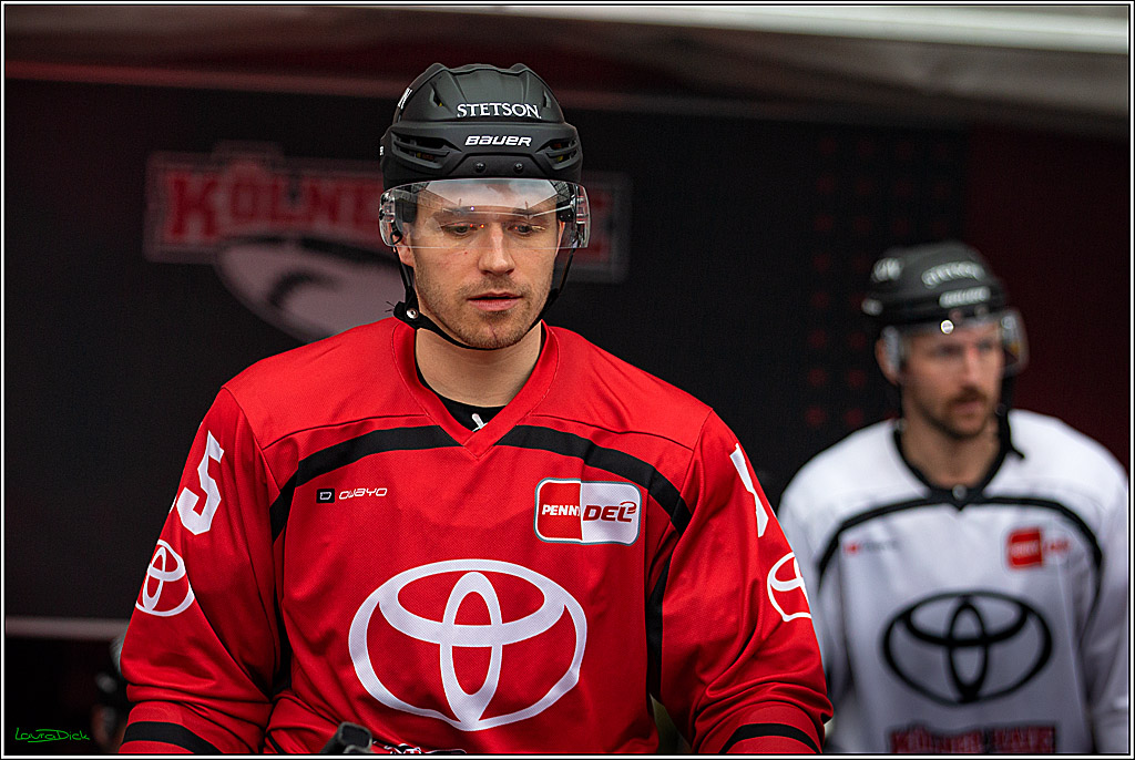 PENNY DEL; Koelner Haie Wintergame Training; Koeln, 02.12.2022